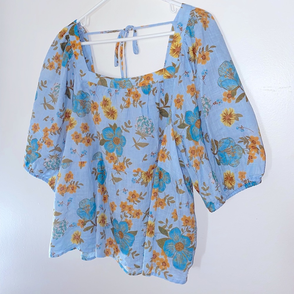 XXL a.n.a Square Neck Short Sleeve Top